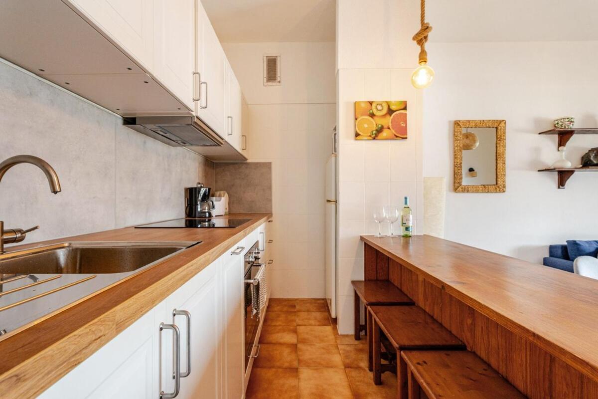 Apartment La Marina